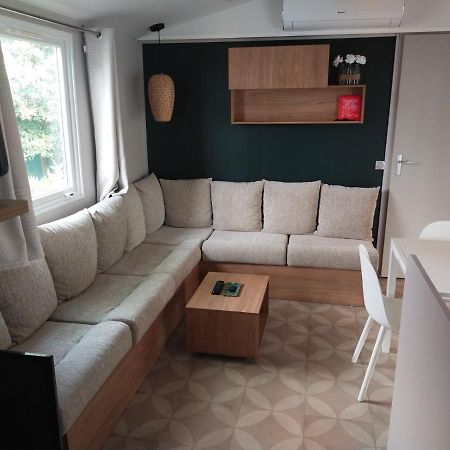 Mobil Home Le Bienvenue 3 Ch Valras Plage Bagian luar foto